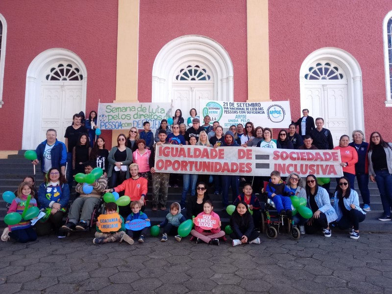 Assistência Social de Rio Negro realiza ações em prol da luta pelos direitos das pessoas com deficiência